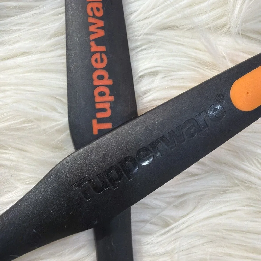 Tupperware Chef Series serving ladle And Scraper 8700-  647oa Black And Orange